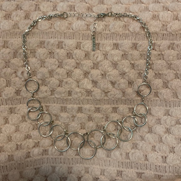 Nine West circle necklace - Picture 1 of 1